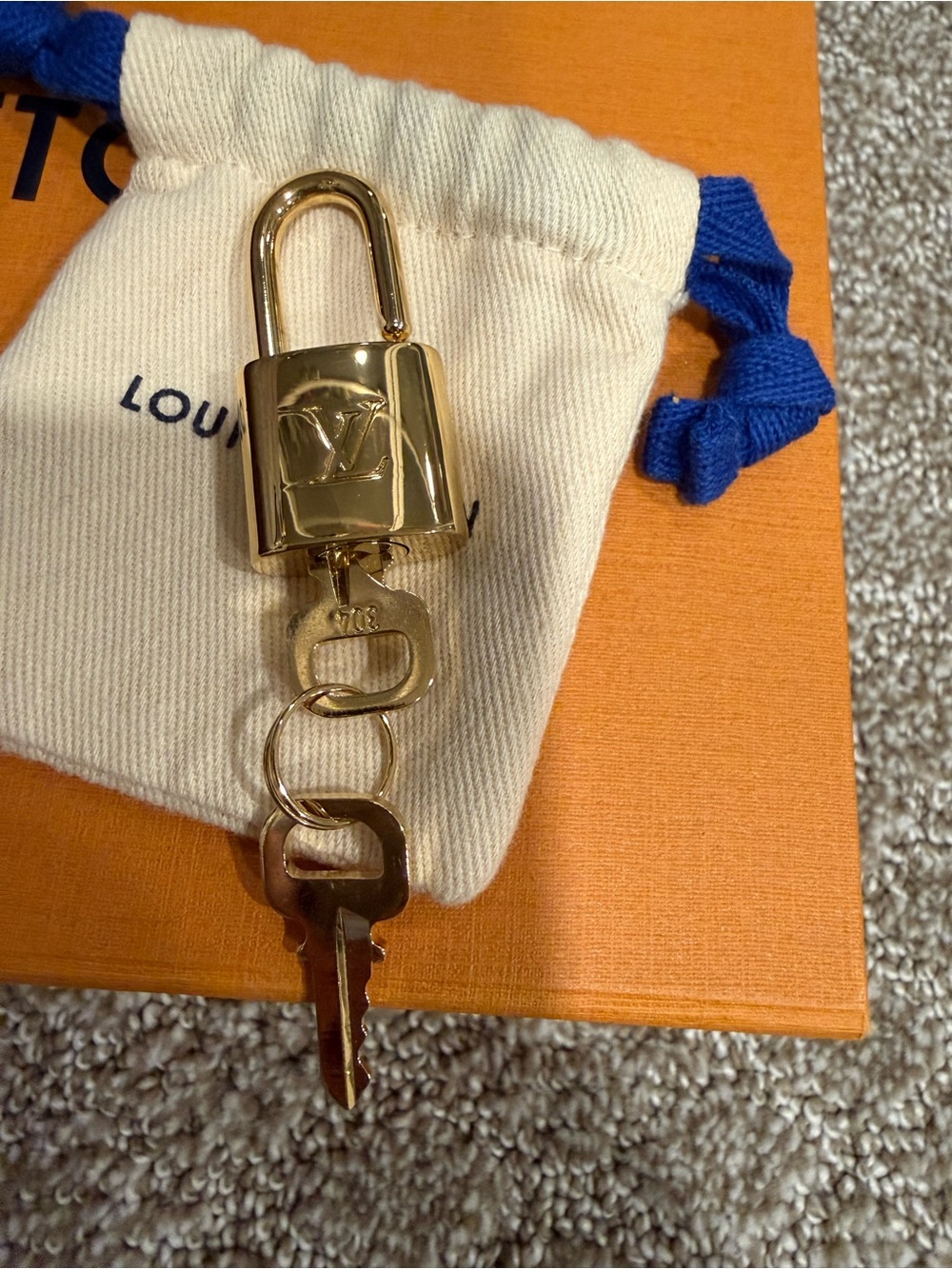 Louis Vuitton Speedy Bandoulière 20- NWT - Picture 16 of 16